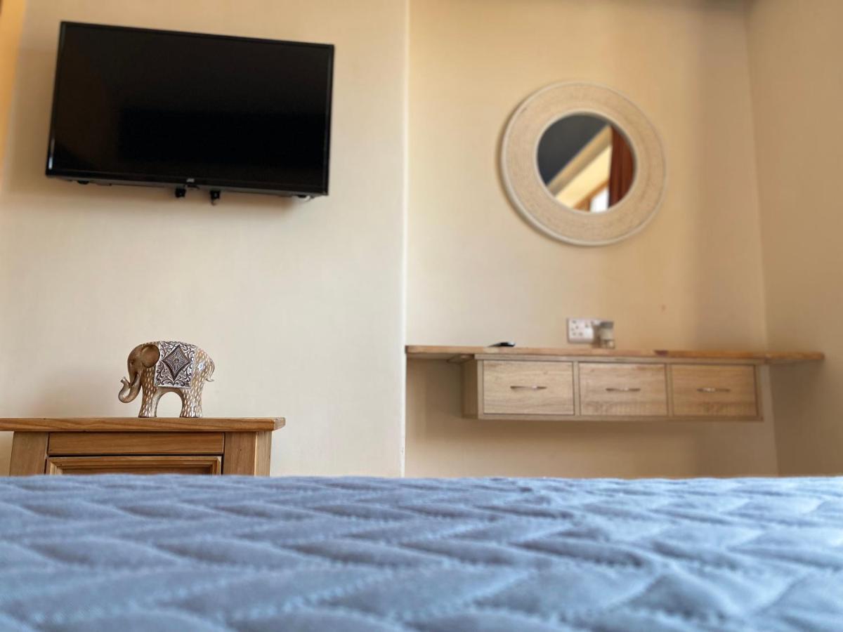Ideal Abode Abbots 4 En-Suite Chester Dış mekan fotoğraf