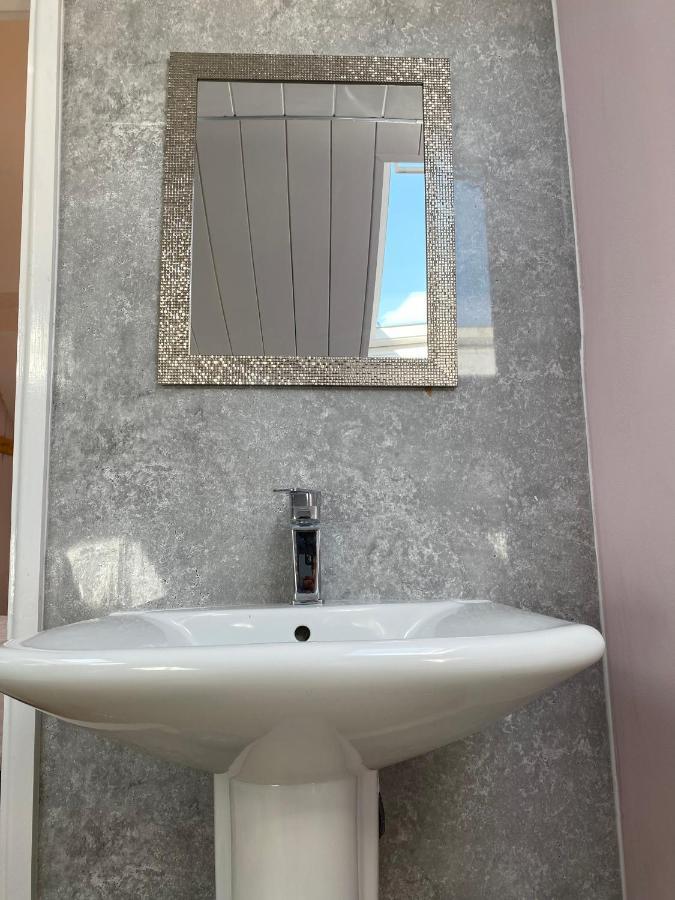 Ideal Abode Abbots 4 En-Suite Chester Dış mekan fotoğraf